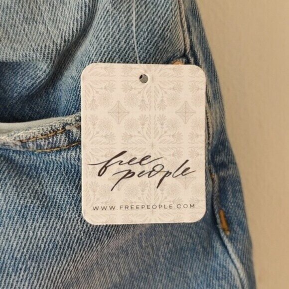 NWT! Free People Maggie Mid-Rise Straight-Leg Jeans Distressed Cotton SZ 27 - Picture 7 of 7